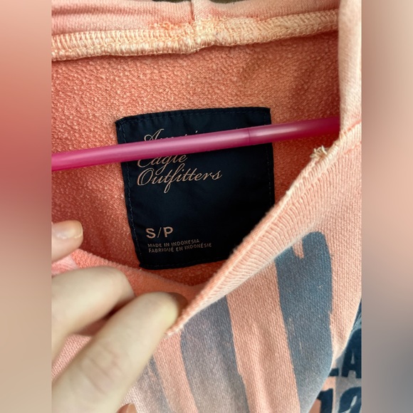 Vintage American Eagle Salmon Color 3/4 Sleeve Graphic Hoodie Women’s Size Small - Picture 8 of 14